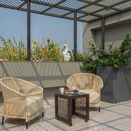Stayvista At Nayak House With Terrace, Wi-Fi Kolkata Exterior photo